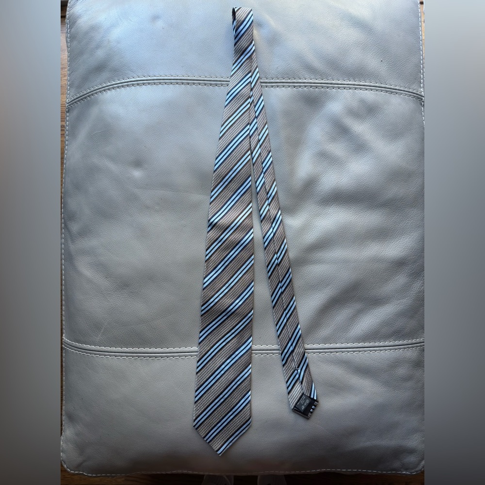 Ermenegildo Zegna Vintage 100% Silk Tie
